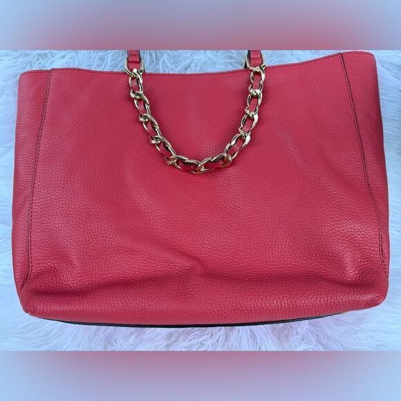 Michael Kors Raspberry Pebbled Leather Tote – Like New w/ Gold Chain Detail - Picture 16 of 17